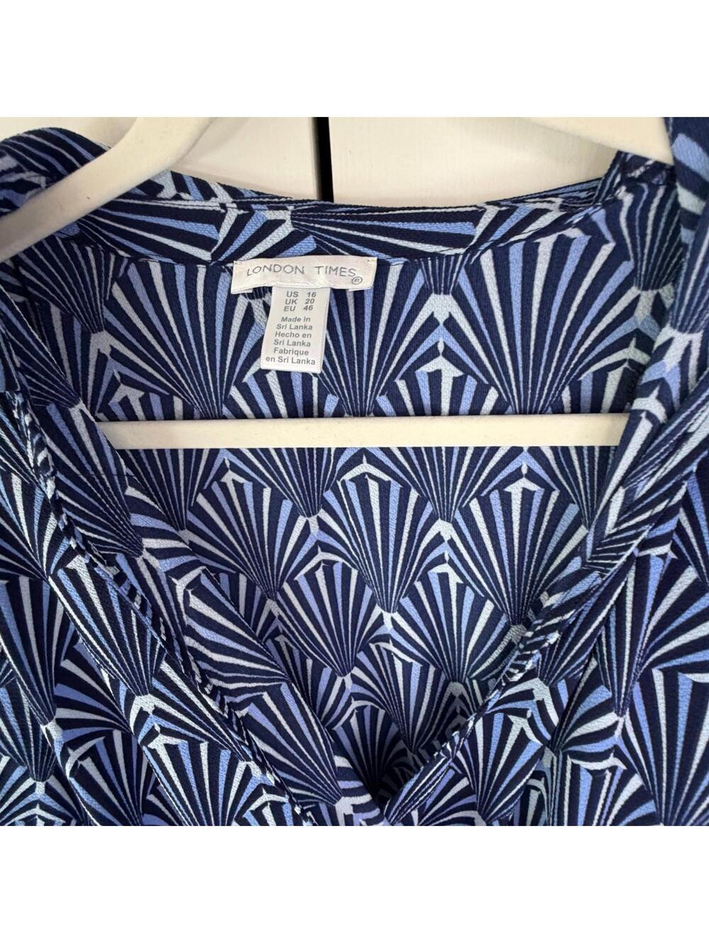 London Times Blue Geometric Wrap Midi Dress Long Sleeve NWT 16 - Picture 4 of 9